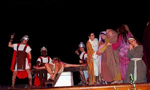 LA PASSION DE NOTRE SEIGNEUR JESUS CHRIST MARTIGUES 10.04.2011    (23)